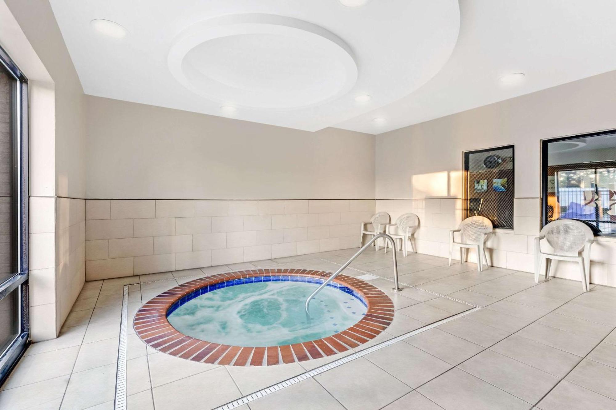 Comfort Suites Murfreesboro Εξωτερικό φωτογραφία