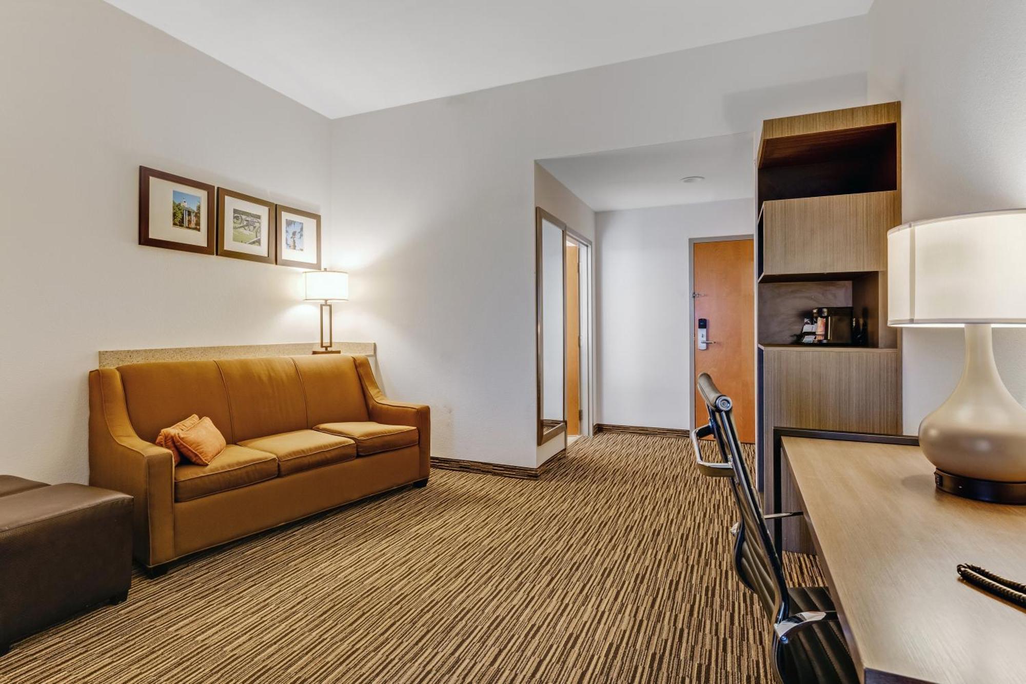 Comfort Suites Murfreesboro Εξωτερικό φωτογραφία